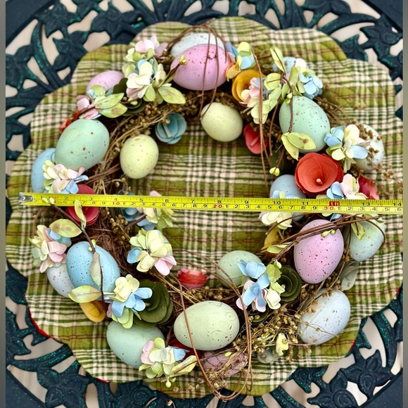 🌷Spring Pastel Egg & Flower Wreath 💐 - Picture 2 of 3